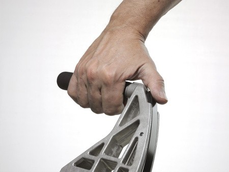 GEOSTAR G7 - эргономичная рукоятка позволяет работать одной рукой с интегрированным зажимом