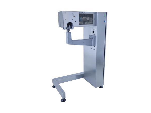 Угловая консоль